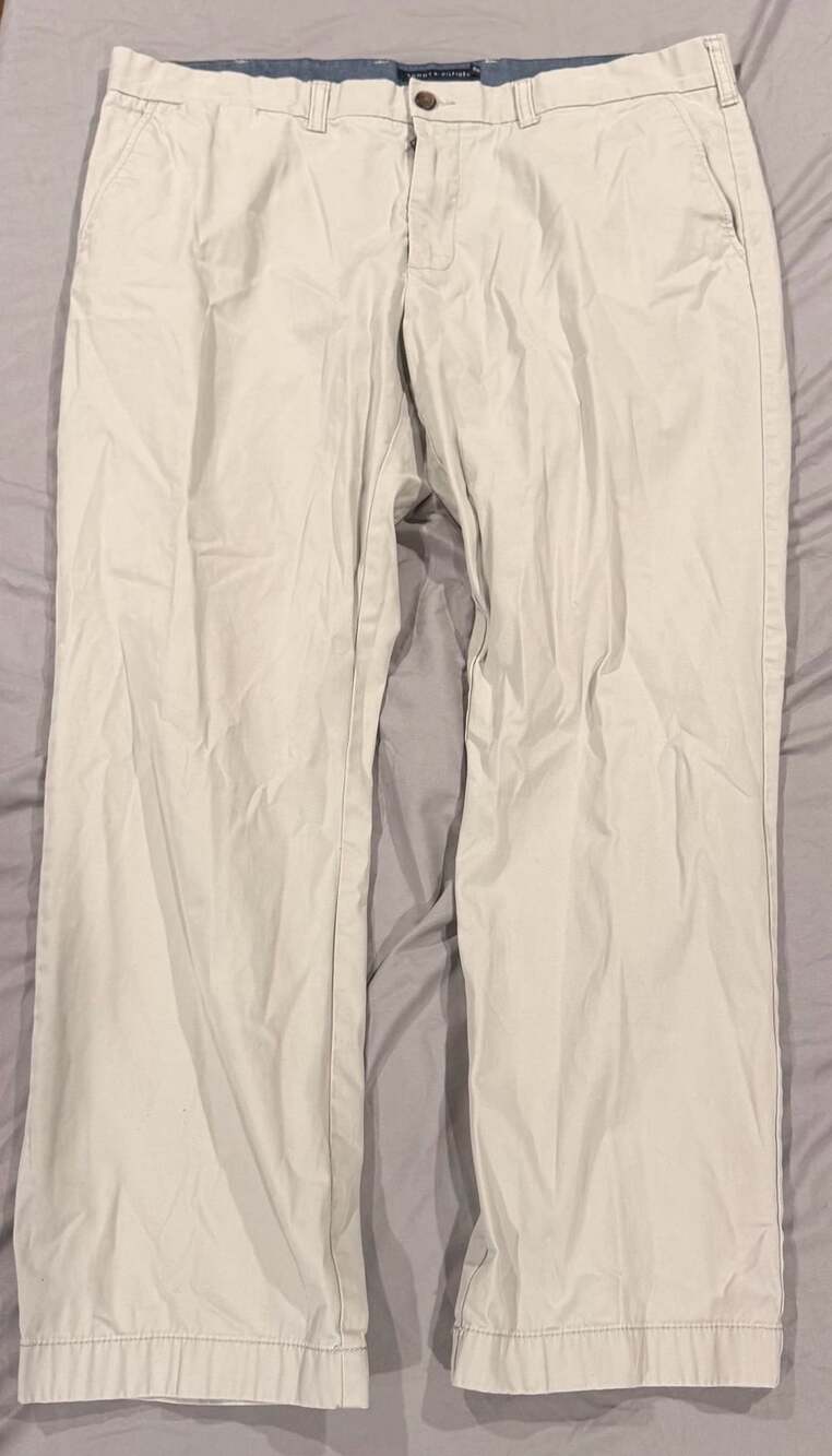 Tommy Hilfiger Tailored Fit Pants Size 40x30 Beige Chinos